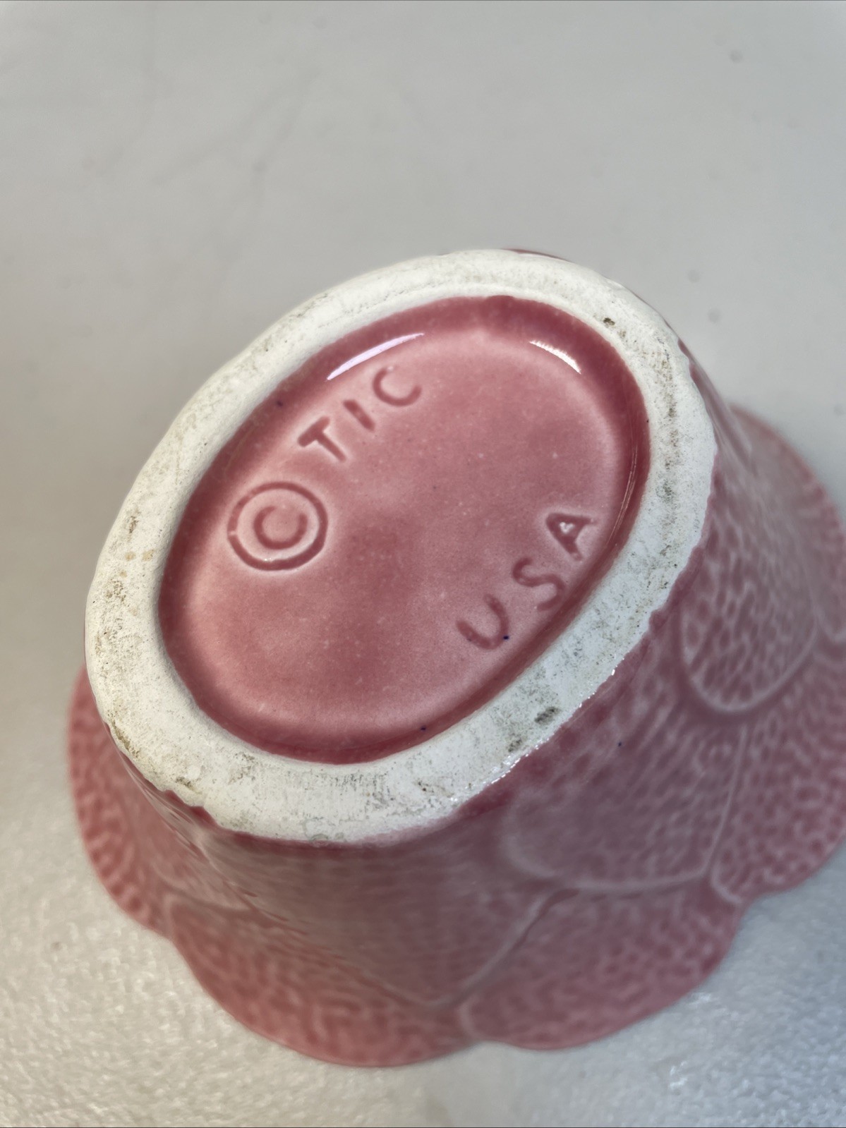 Vintage TIC Pottery USA Bowl Pink Cactus Flower Shaped Ceramic Dish