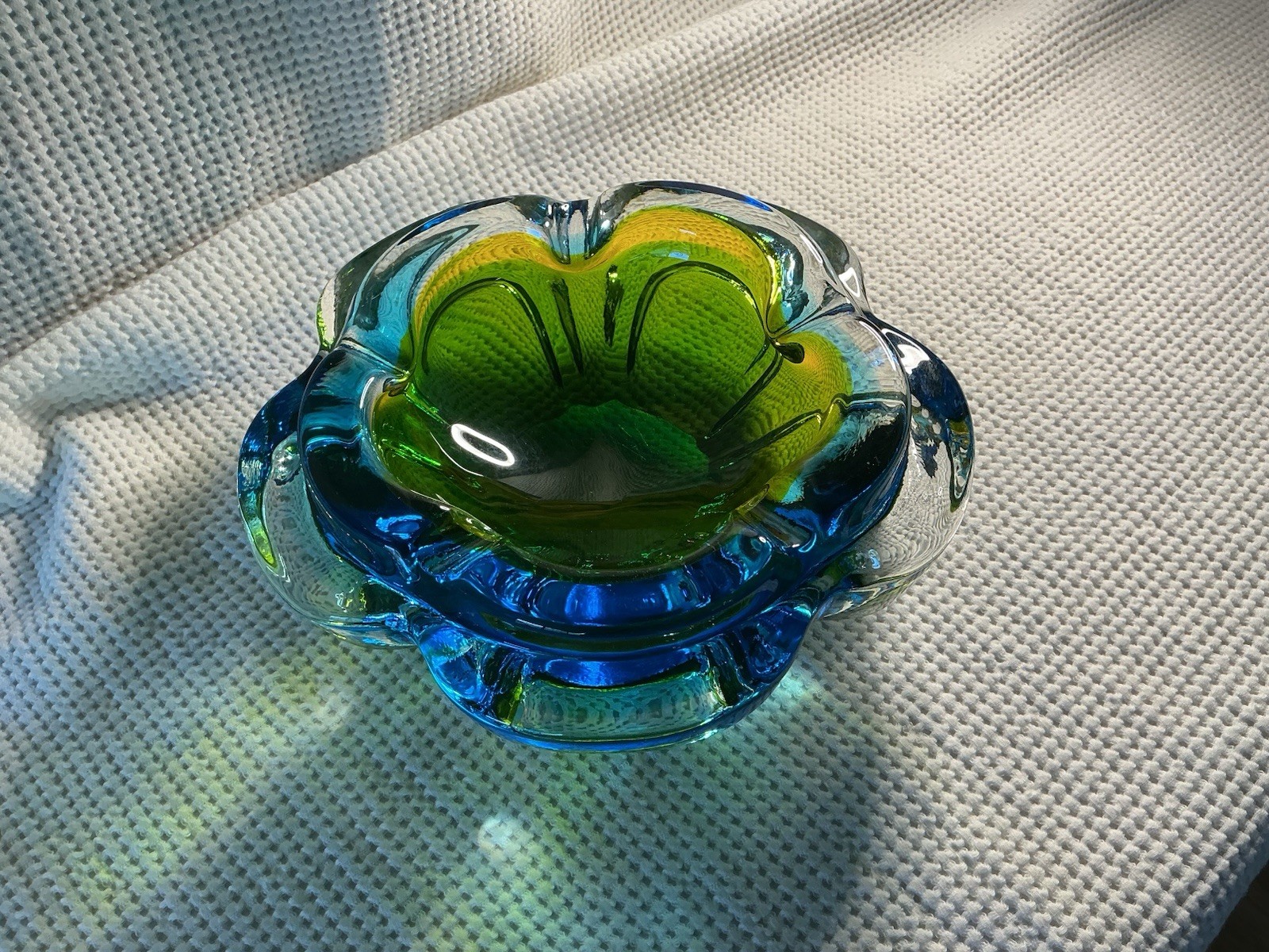 Murano Sommerso Blue Green Yellow Ashtray Flower Shape Bowl Italian Art Glass