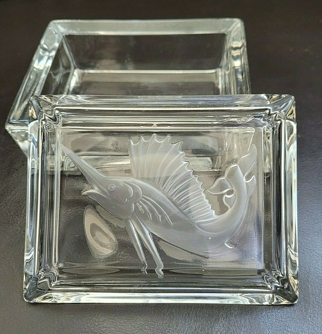 RARE VAL ST LAMBERT FACETED CRYSTAL JEWELRY TRINKET / CIGARETTE BOX w/ SWORDFISH
