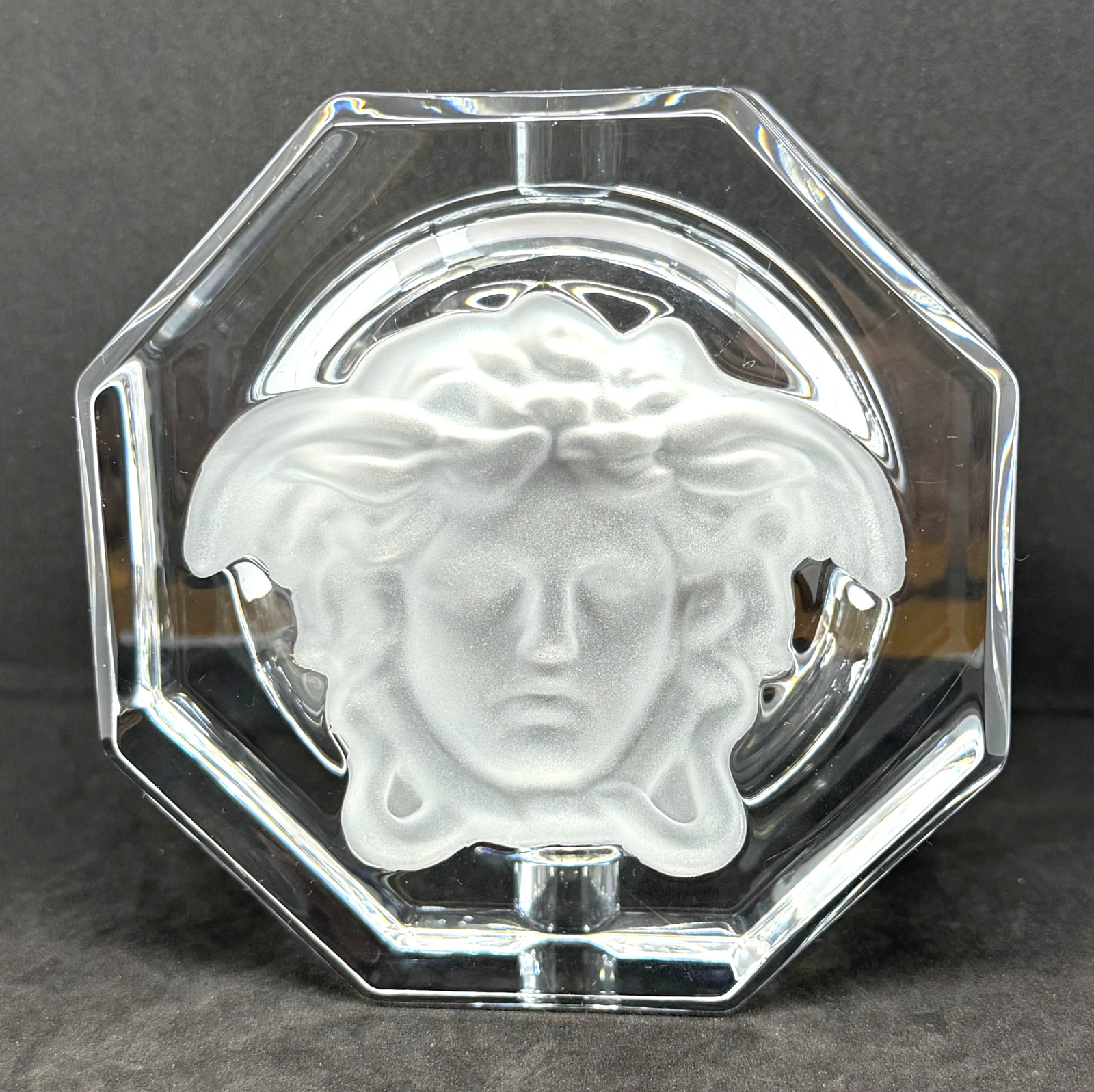 Versace Rosenthal Medusa Crystal Ashtray Clear Medium 13cm 6in w/Box