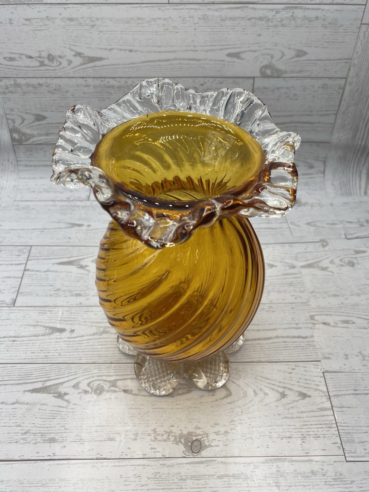 Chalet Heritage LXXI Bullicante Amber Glass Swirl 8” Vase Ruffled Rim HTF