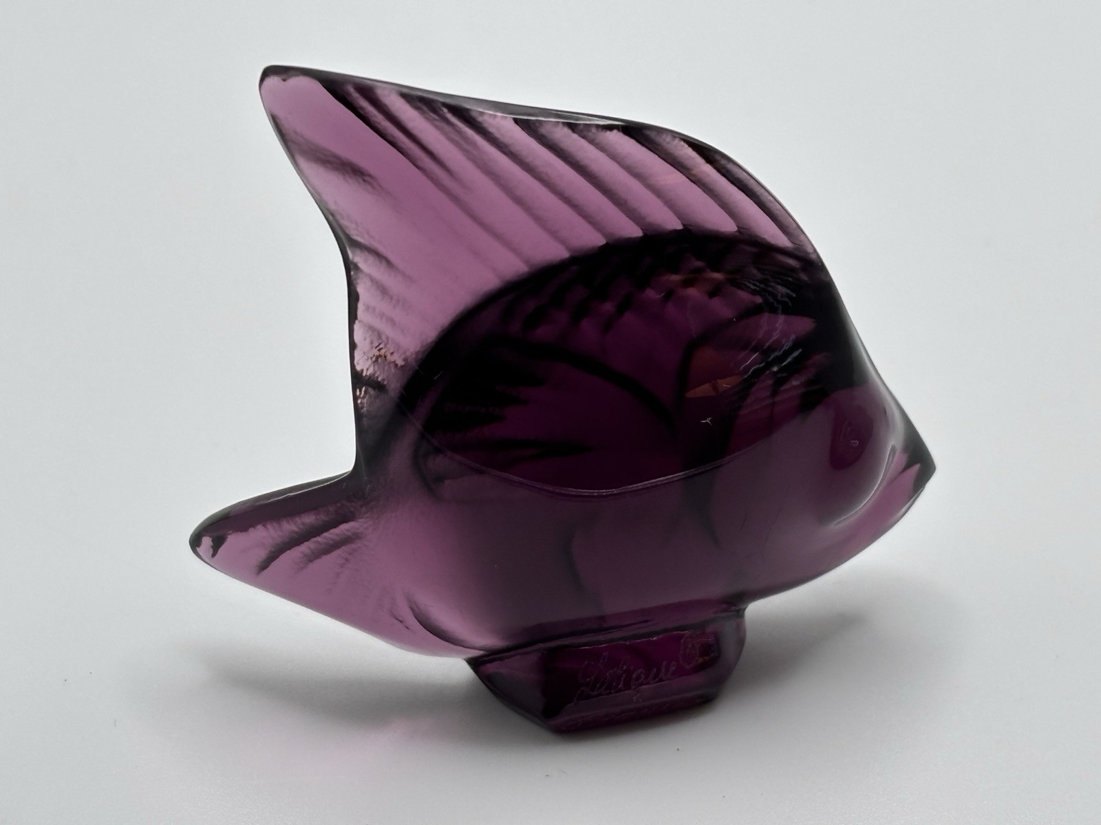 Signed Lalique France Seal Fish Sculpture Figurine VIOLET Original Box & Card