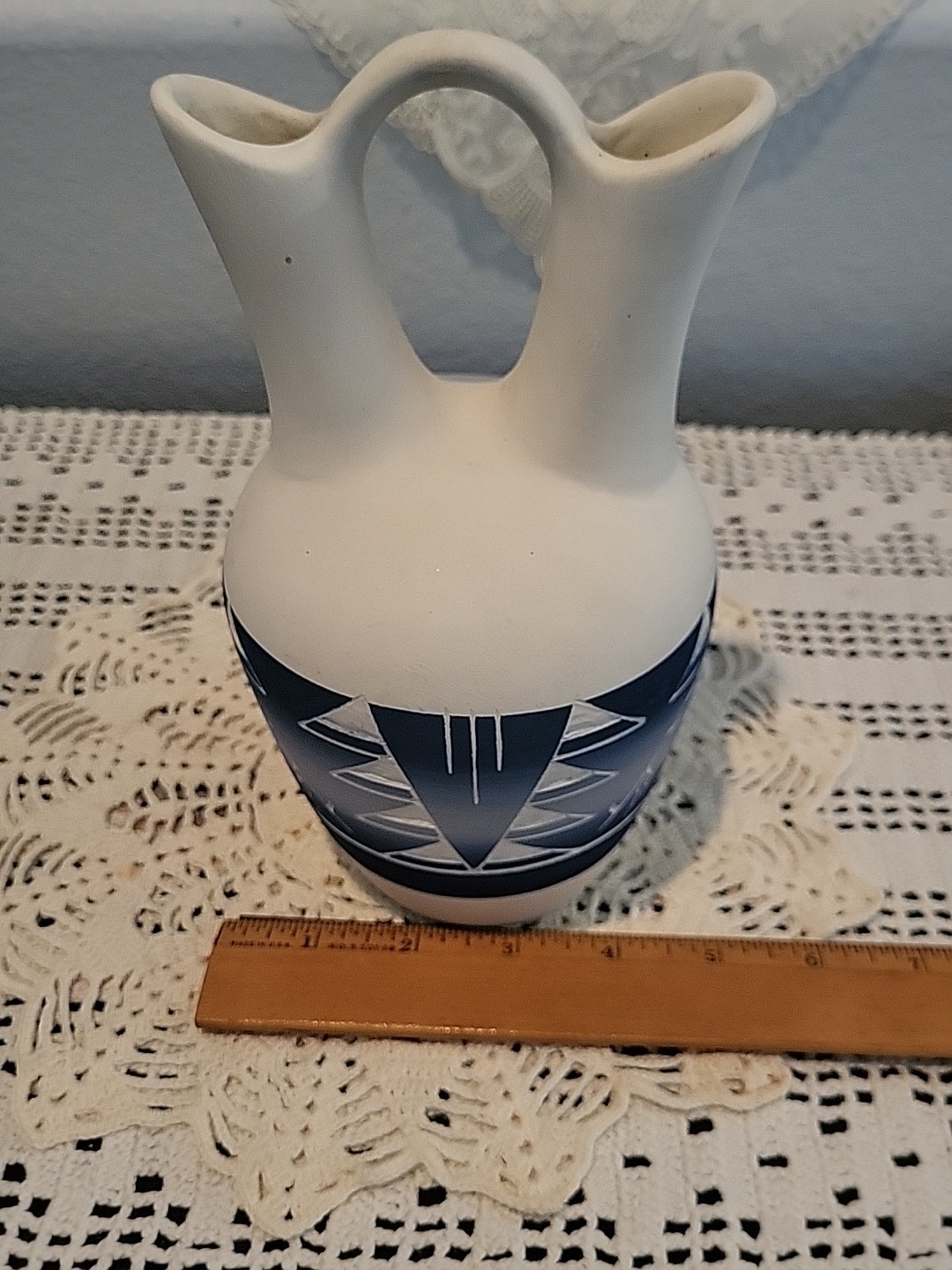 Native American Sioux Pottery WEDDING VASE 8.5”S Jones Little Thunder Signed