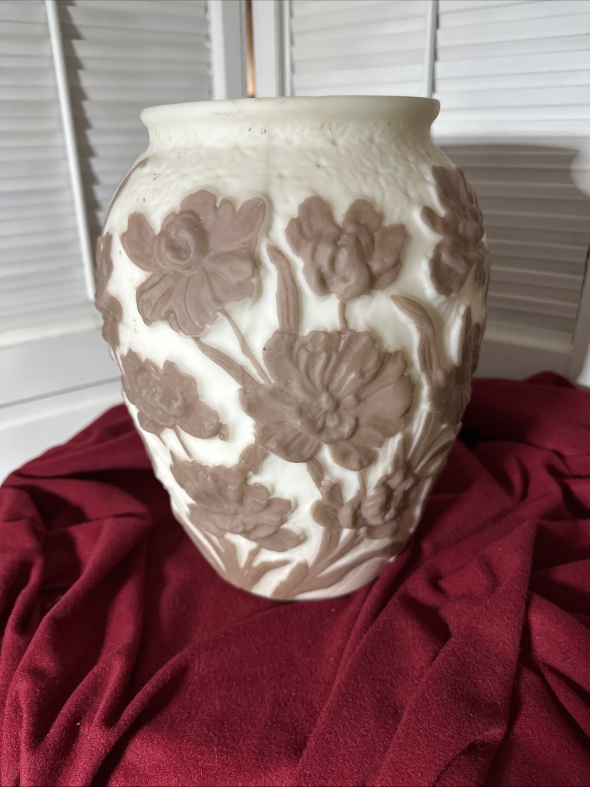Antique Consolidated Glass Company Poppy Pattern Vase . 10.5” Cream And Brown