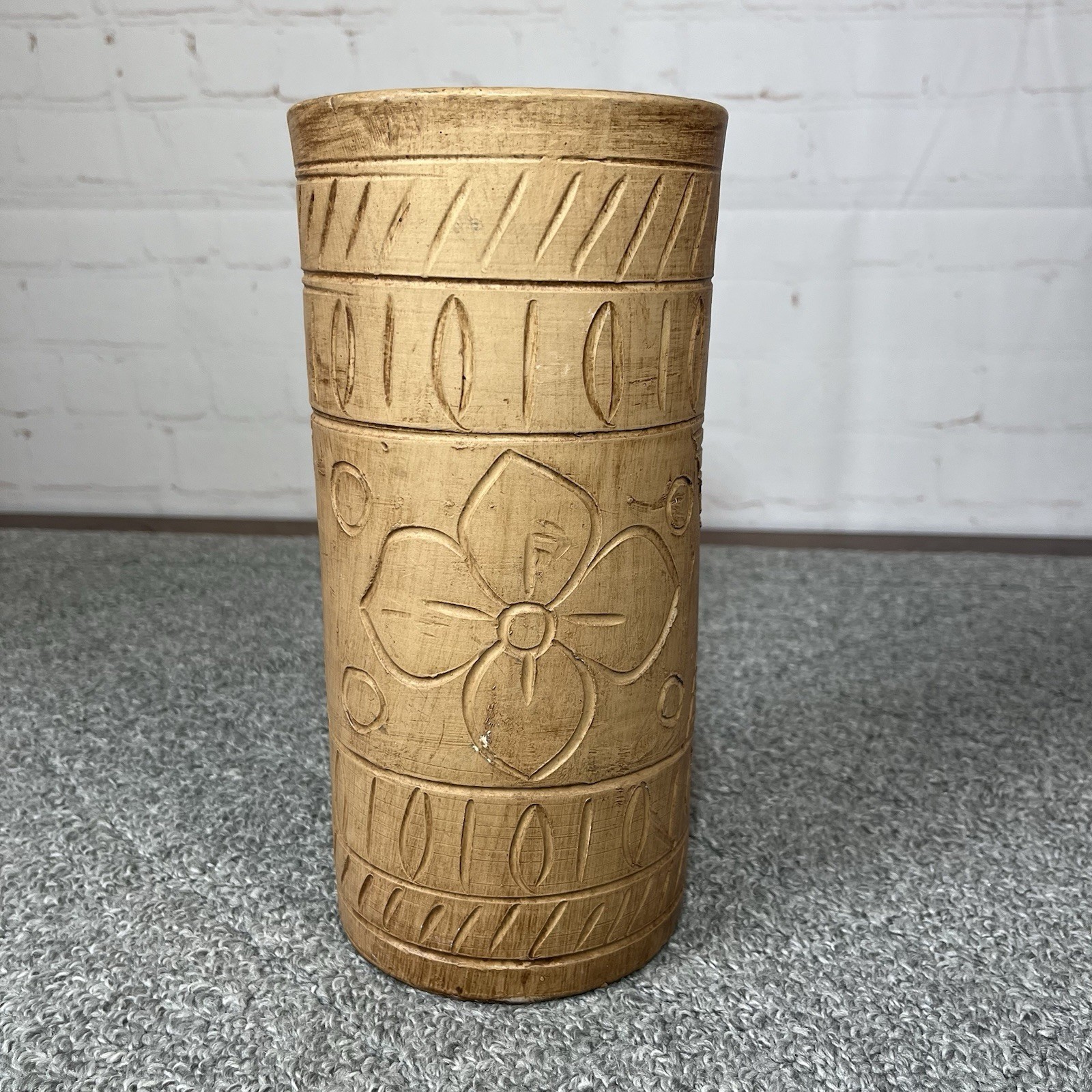 Vintage Italian Pottery Ceramic Vase Hand Painted Hand Carved 9.5 Inches Rare