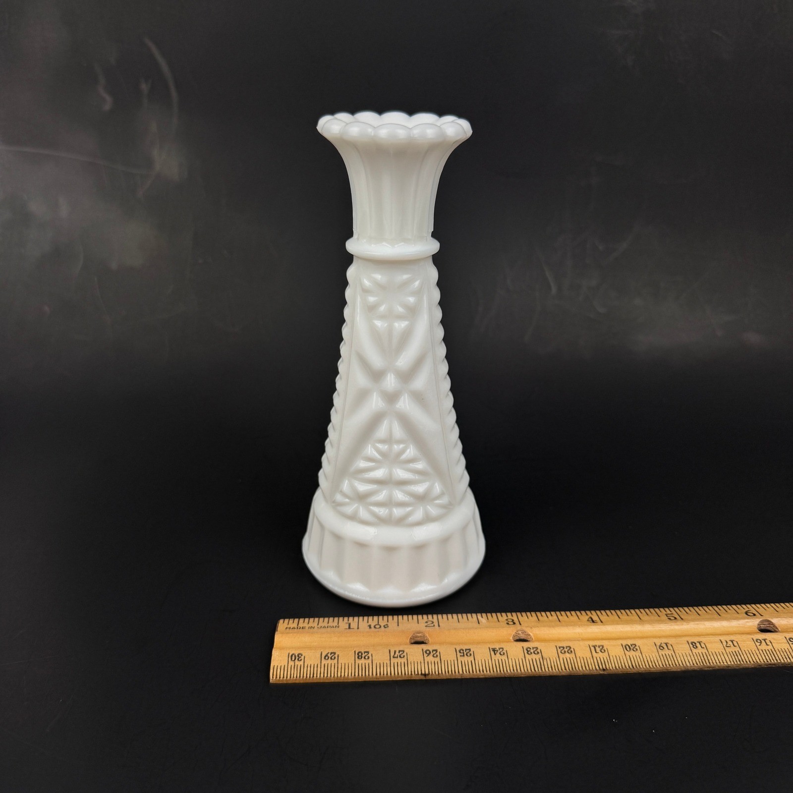 Vtg Tabletop White Milk Glass Textured Bud Vase Stars and Bars Design 6inch Tall