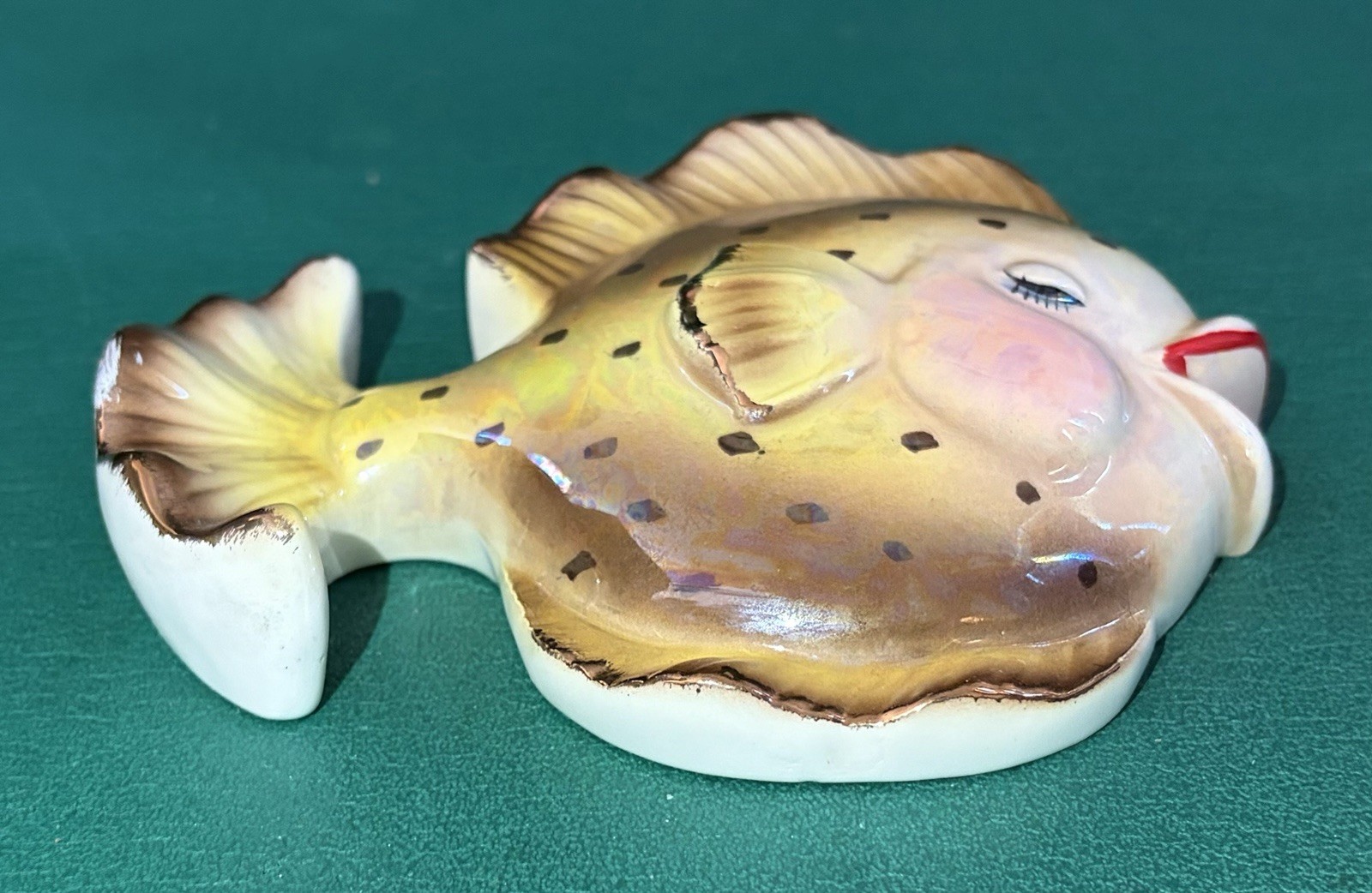 Vtg MCM Bradley Ceramic Fish Wall Pocket Gold Accent Japan, Set of 2, Damage