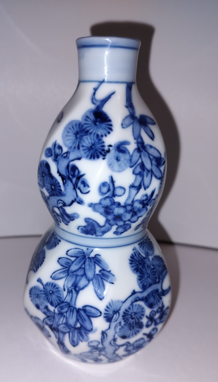 Takahashi Japan Blue N White VTG Hour Glass Porcelain Bud Vase Original Sticker