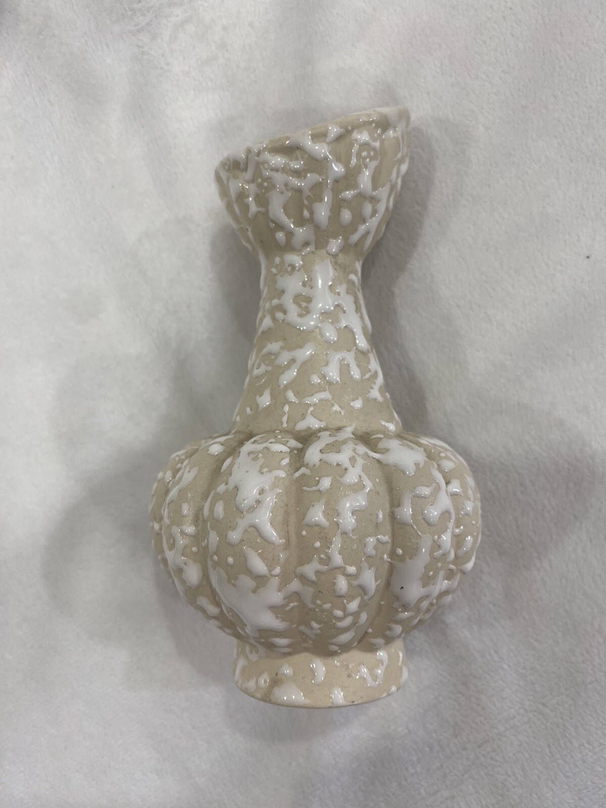 Vintage Art Pottery Splattered Textured Vase 6 1/2 Inches Tall