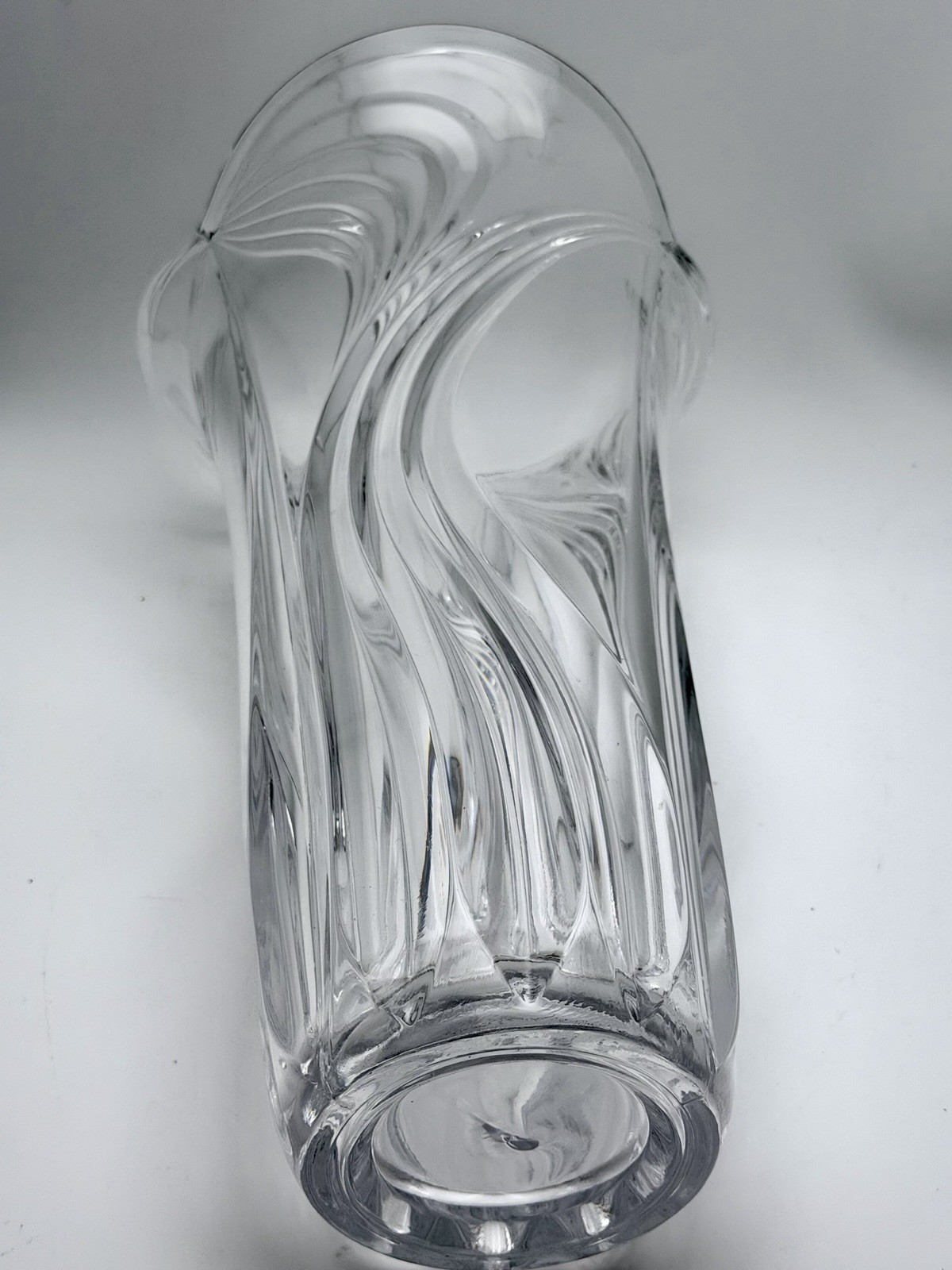 VTG Block Crystal Horizon 12″ Flower Vase Clear Swirl Cut Scalloped Rim Heavy