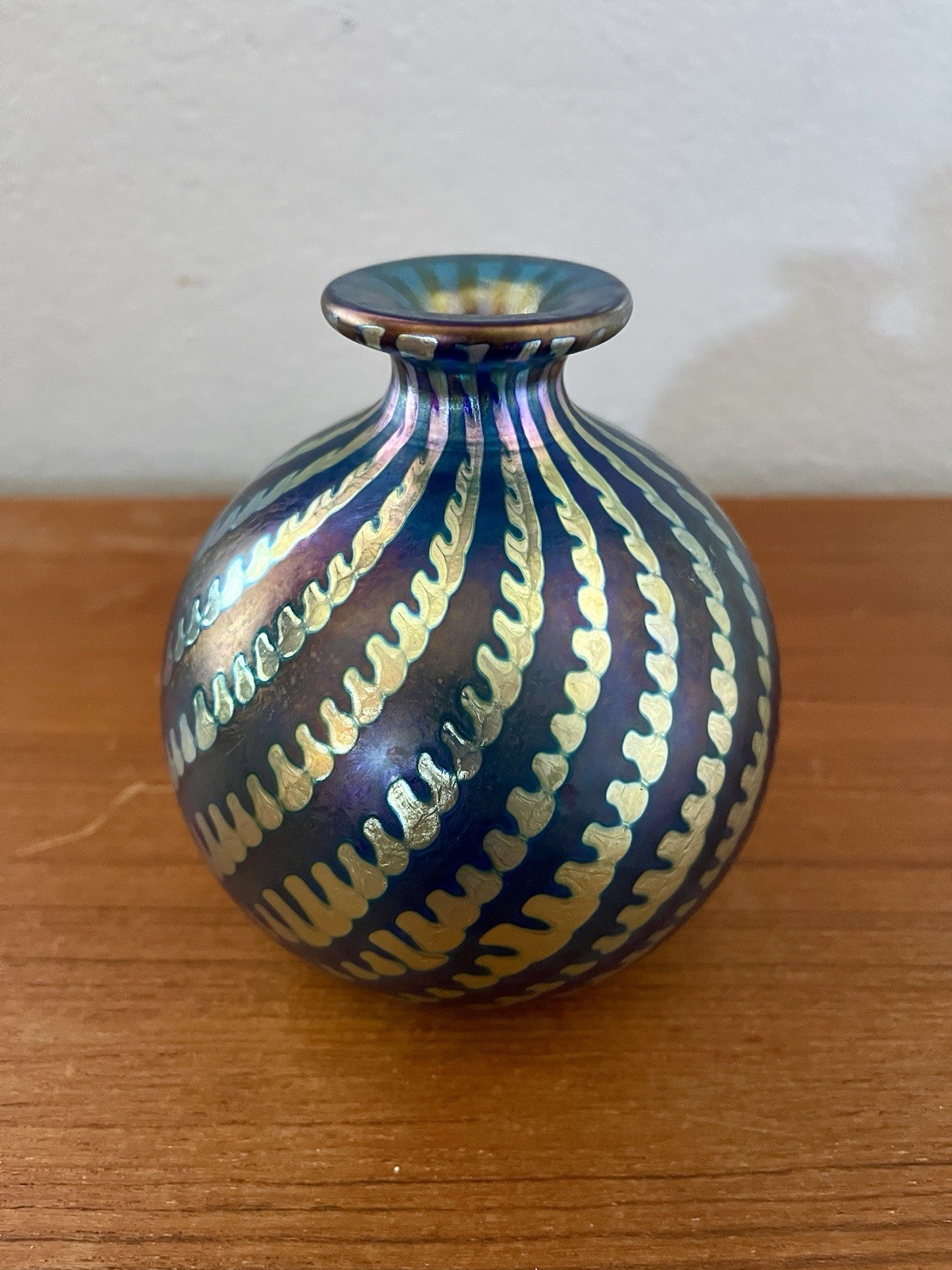 Vintage King Tut SIGNED Artist Proof Steven CORREIA Art Glass Bud Vase 5”