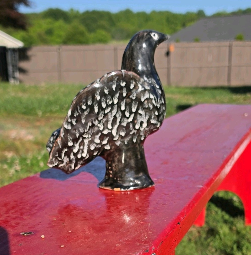 Larry Wilson North Georgia Folk Art Pottery Black Spotted Bird