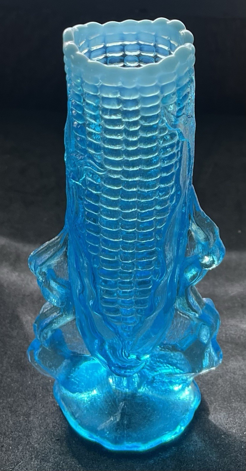 Vintage 1950s L.G. Wright Blue Opalescent Glass Corn 7-1/4” Footed Vase