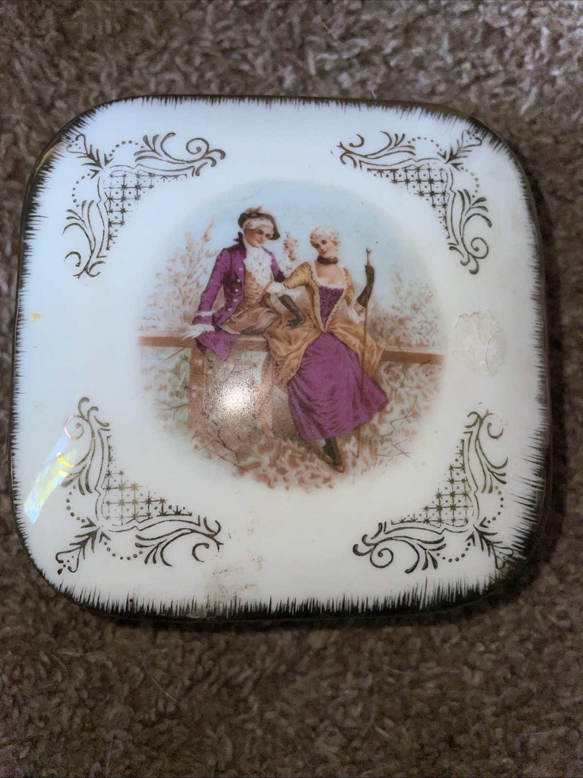Vintage Royal Vienna Trinket Hinged Porcelain Box Beehive Antique Couple Love