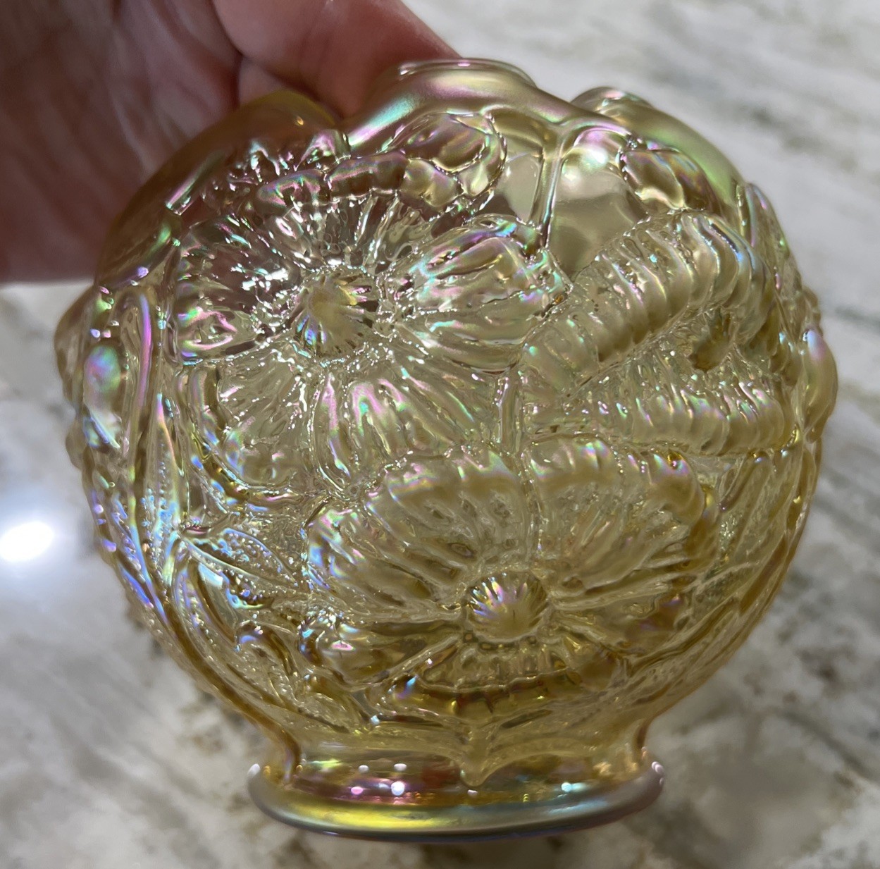 Rare Vtg 90’s Fenton Gold Iridescent Poppy Carnival Glass Crimped Rose Bowl Mint