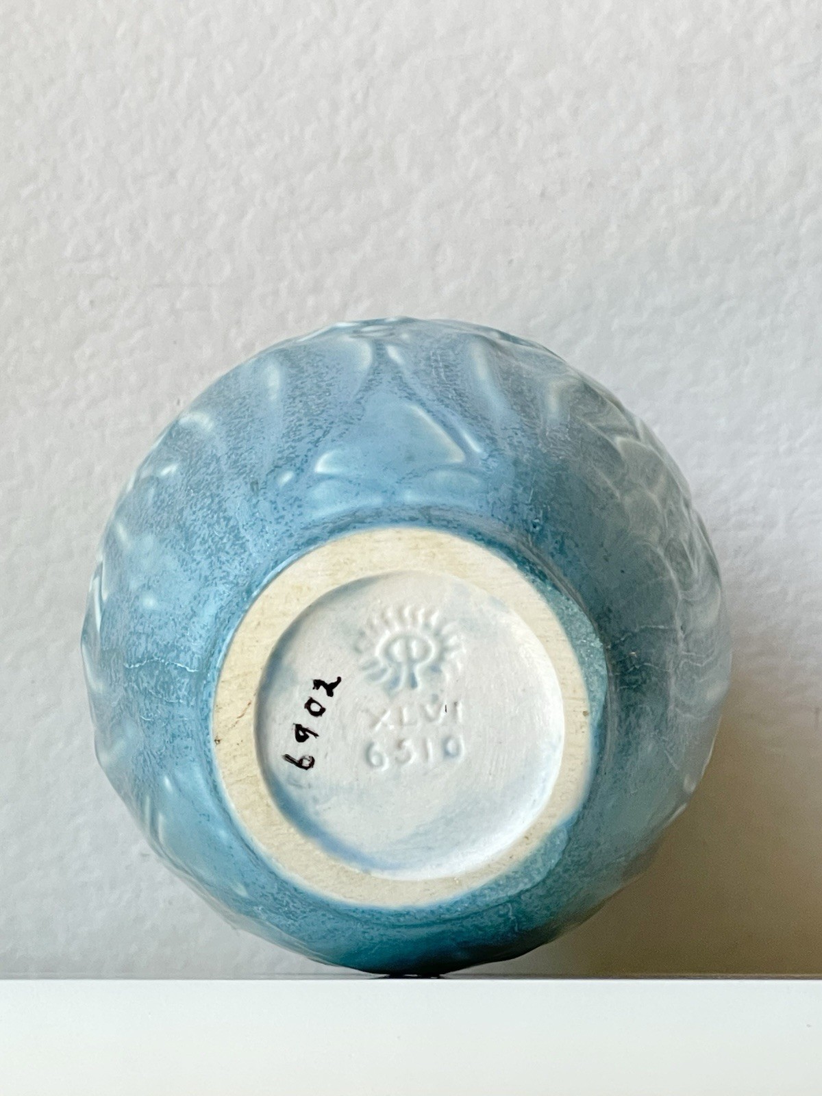 Vtg ’46 Rookwood Pottery Lotus Moth Cabinet Vase Matte Blue #6510 Arts & Crafts