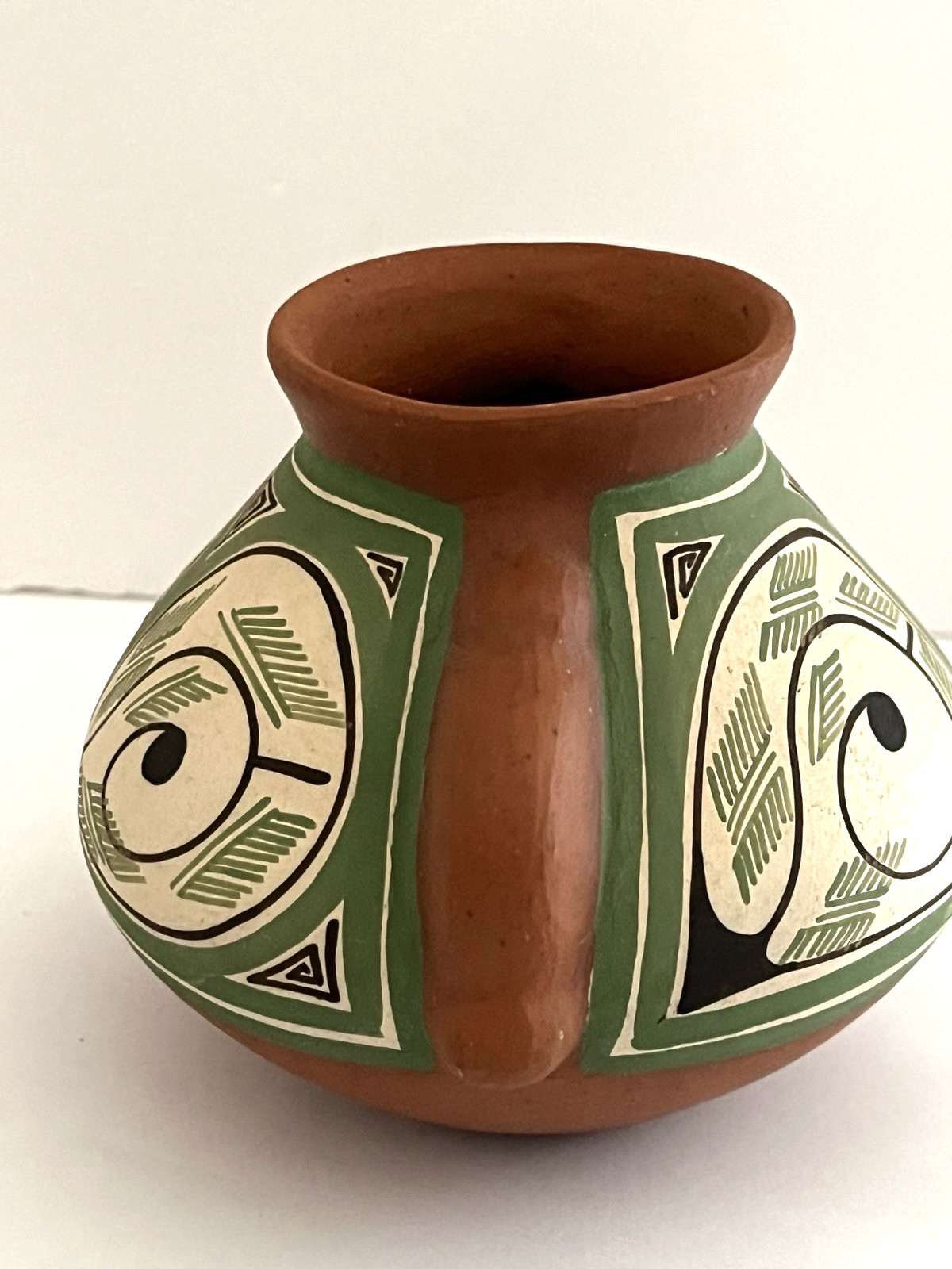 Collection 3 pcs Southwest Pottery 1 bowl 2 vases All signed by Artisan Handmade