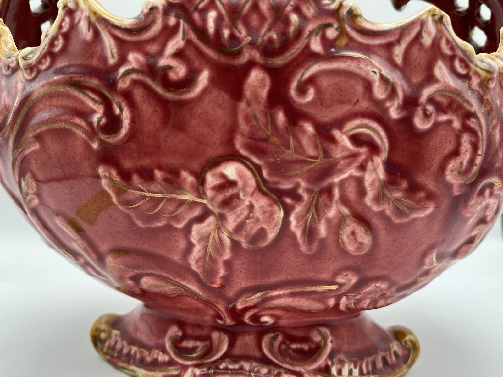 Capodimonte ornate Italy flower basket #738 Porcelain