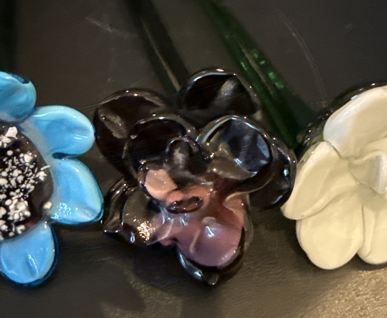 Murano Style Hand Blown Art Glass Flower Flowers Set Of 4 Purple Blue White