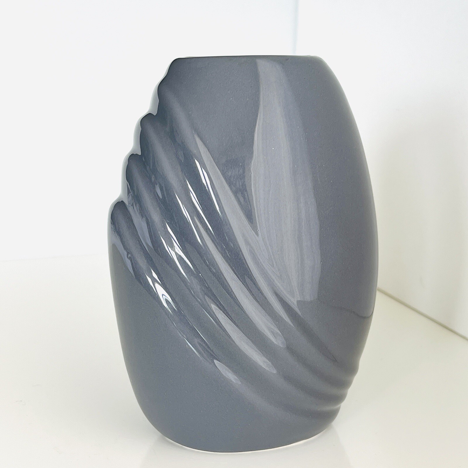 Vintage Rubens Originals Los Angeles Vase Original Label Grey 1980s Art Deco 7”T