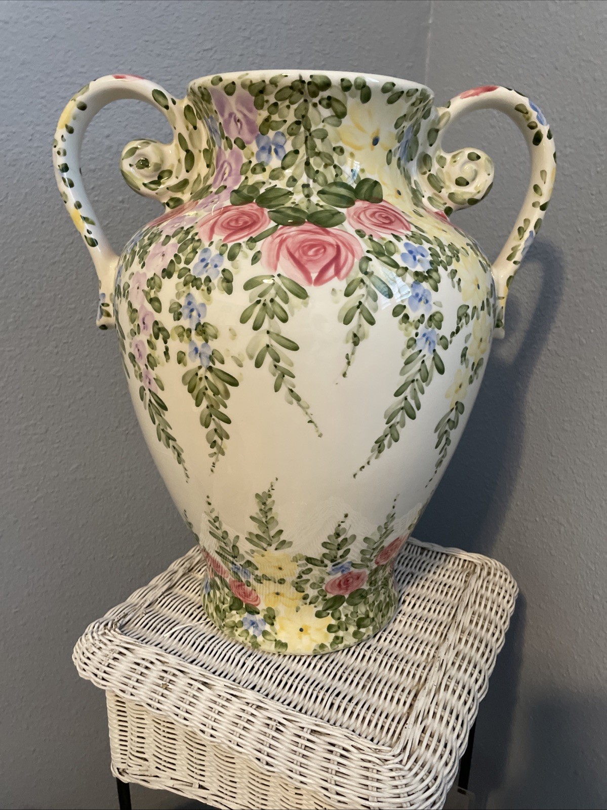 Tabletops Unlimited ENGLISH GARDEN Hand Painted 16″ Foyer Vase Decor