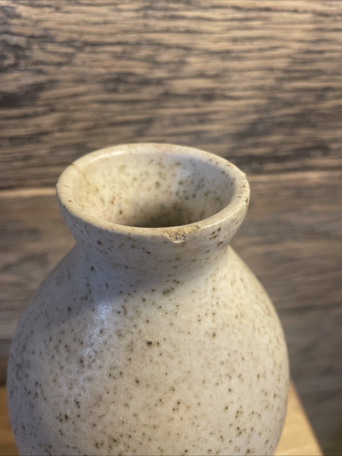 10” Heavy 4 lb+ – Studio art pottery vase signed – Light Beige