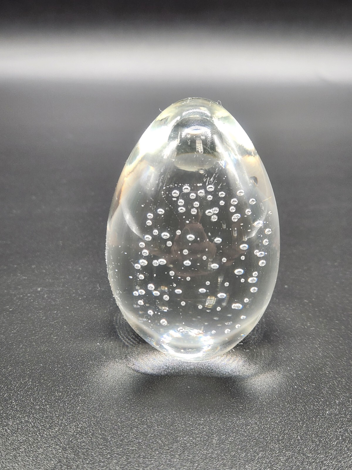 Vintage Controlled Bubble Art Glass Egg Paperweight (4 inches tall)