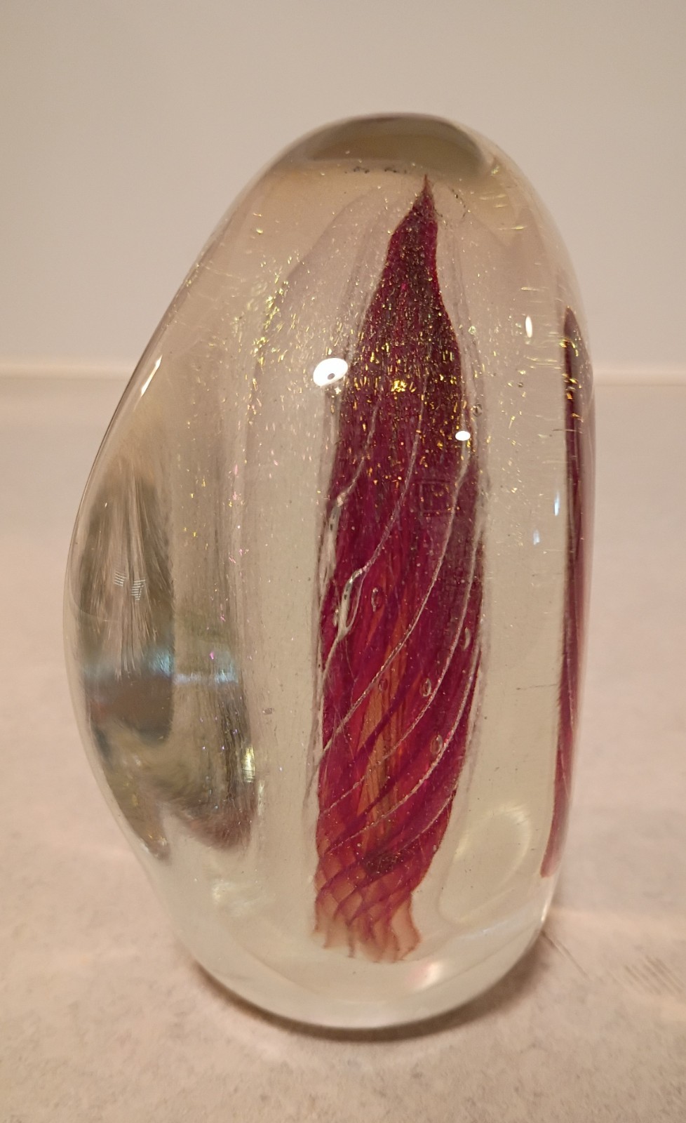 Vintage 1981 Signed Robert Eickholt 4.75″ Red Flame Art Glass Paperweight