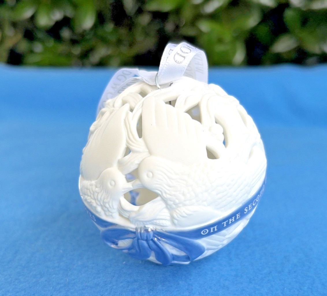 New Wedgwood Ornament Jasperware Two 2 Turtle Doves – 12 Days Christmas