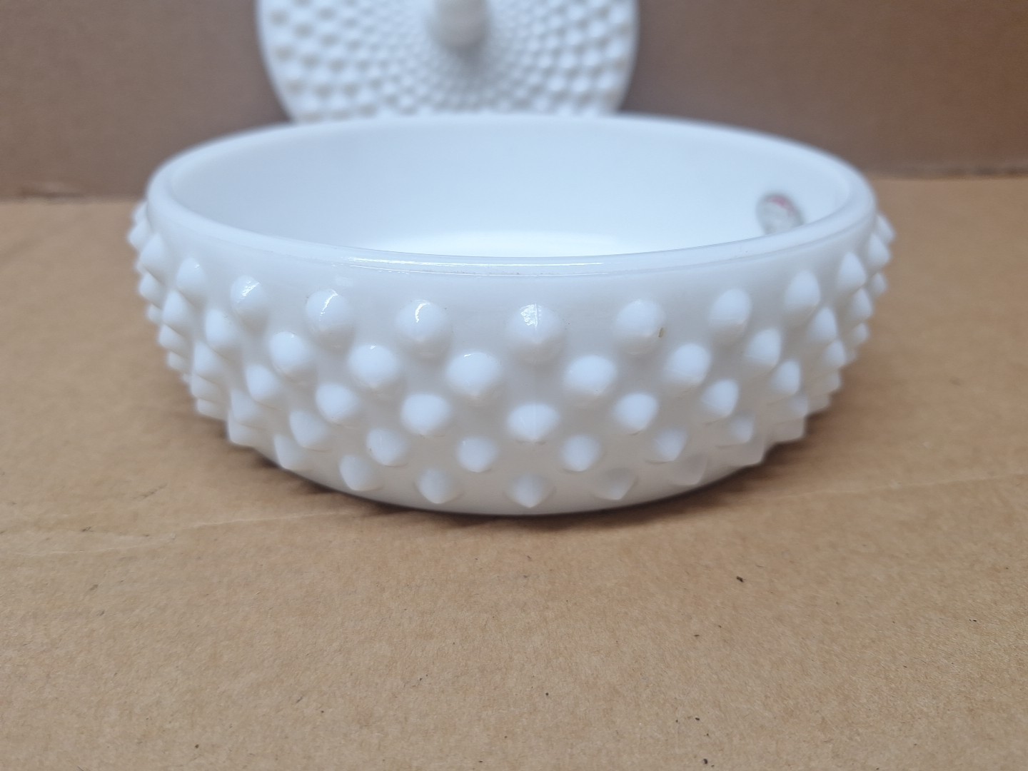 Vintage Fenton Art Glass Milk Glass Hobnail Pattern Candy Bowl w/ lid