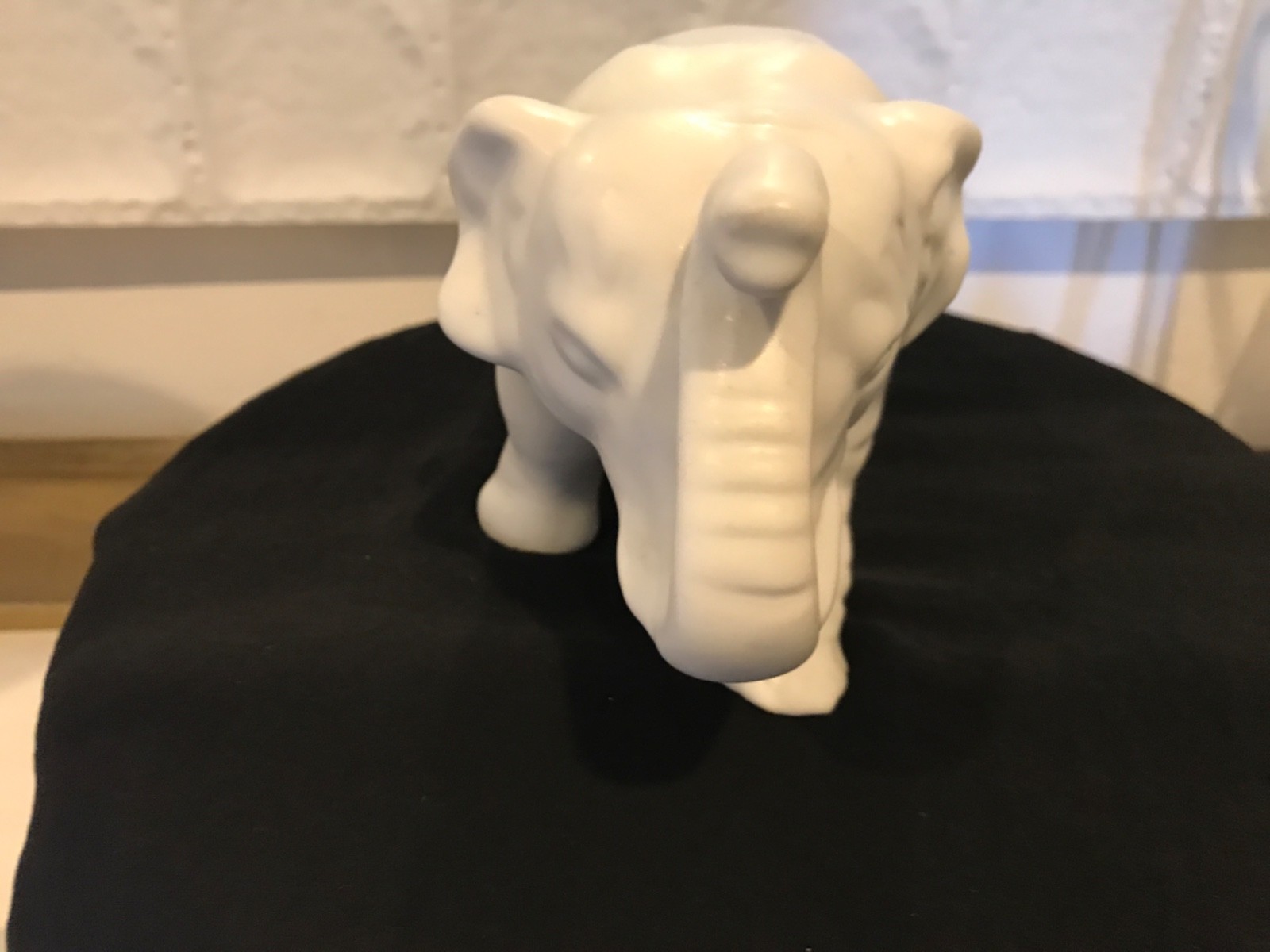 Van Briggle White Moon Glow Elephant Pottery 1950’s Vintage Mid Century