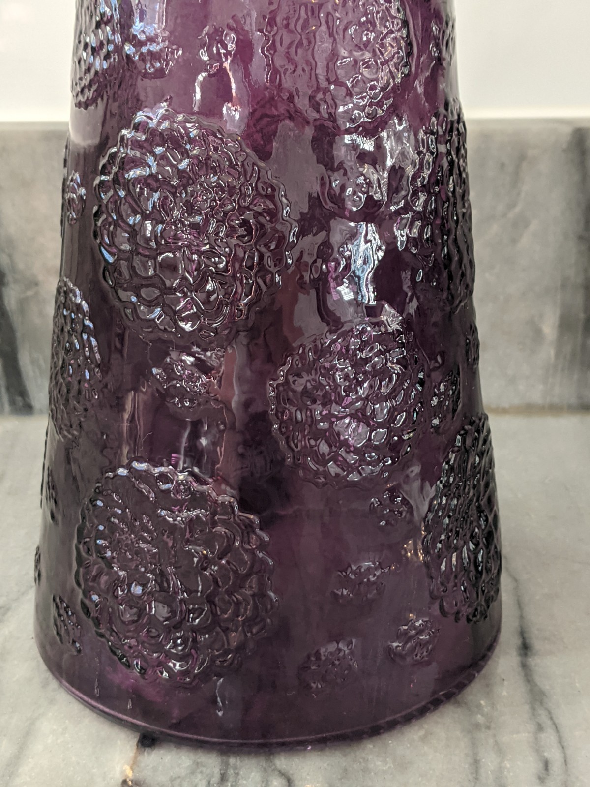 Rare Fenton Purple/Amethest Glass Vase Early 1900s”Impressed Acorn On Bottom”