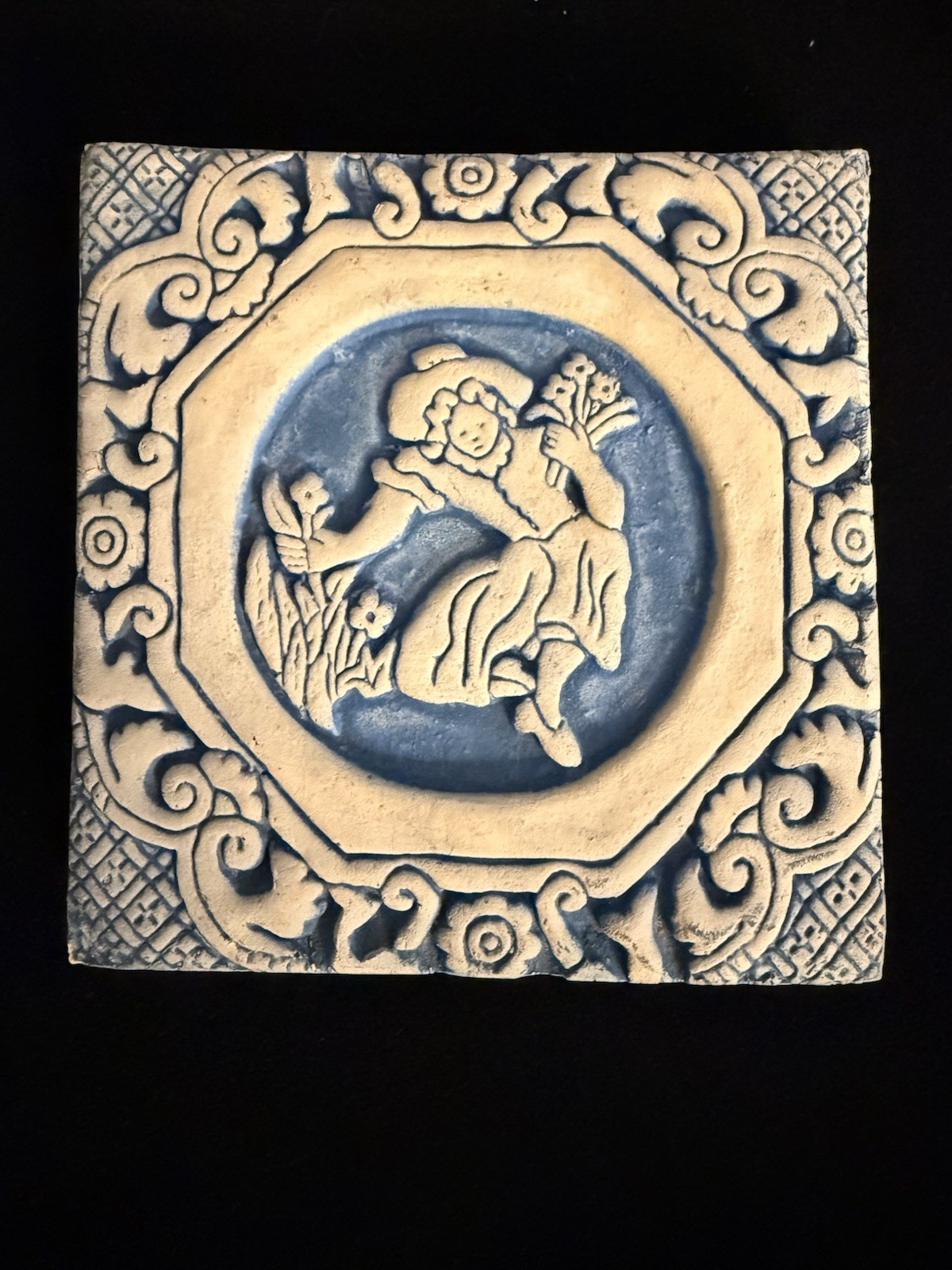 VTG 1993 Mercer Moravian Pottery Tile Blue & Off White Matte Finish