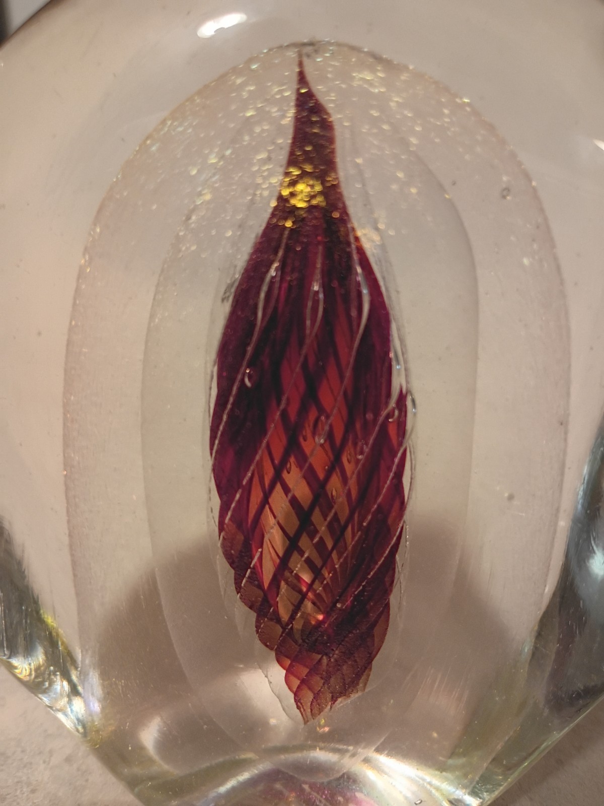 Vintage 1981 Signed Robert Eickholt 4.75″ Red Flame Art Glass Paperweight