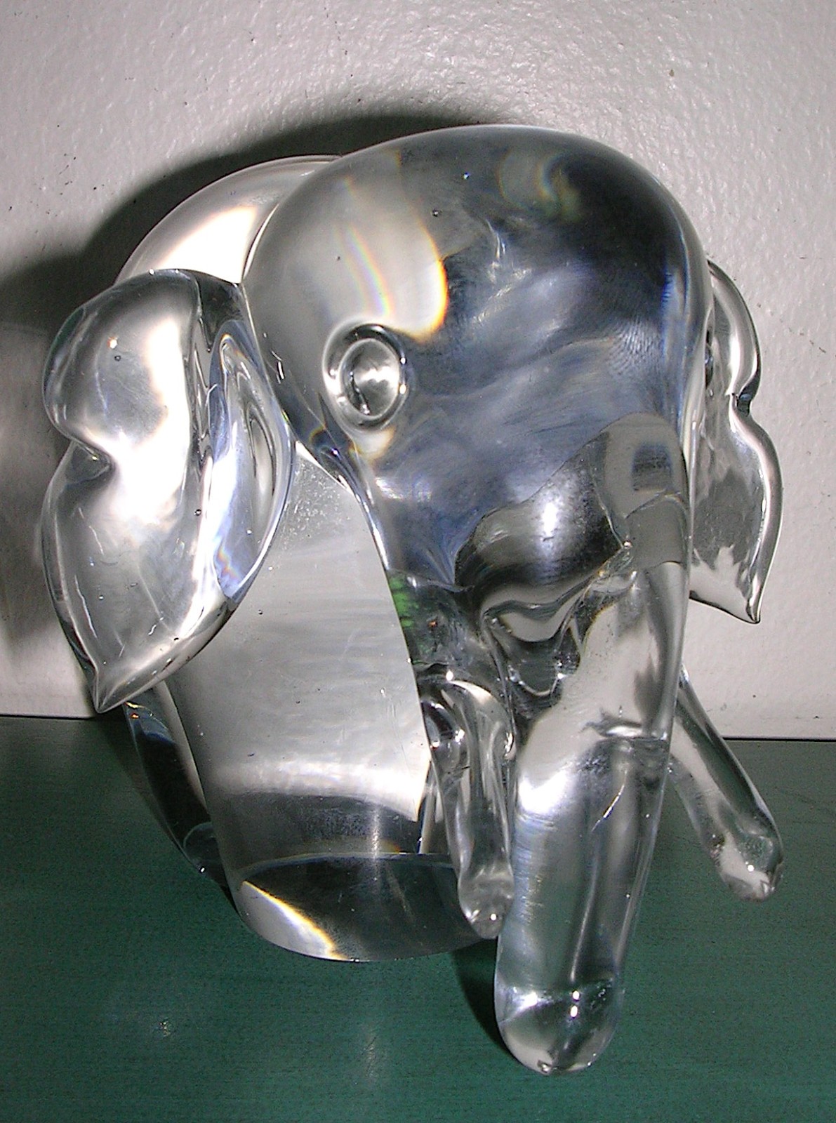 Crystal Elephant Paperweight Figurine Trunk Down 5.5″ L