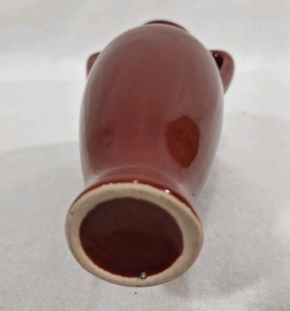 miniature pottery red oxblood double handle art deco vase salesman sample vtg