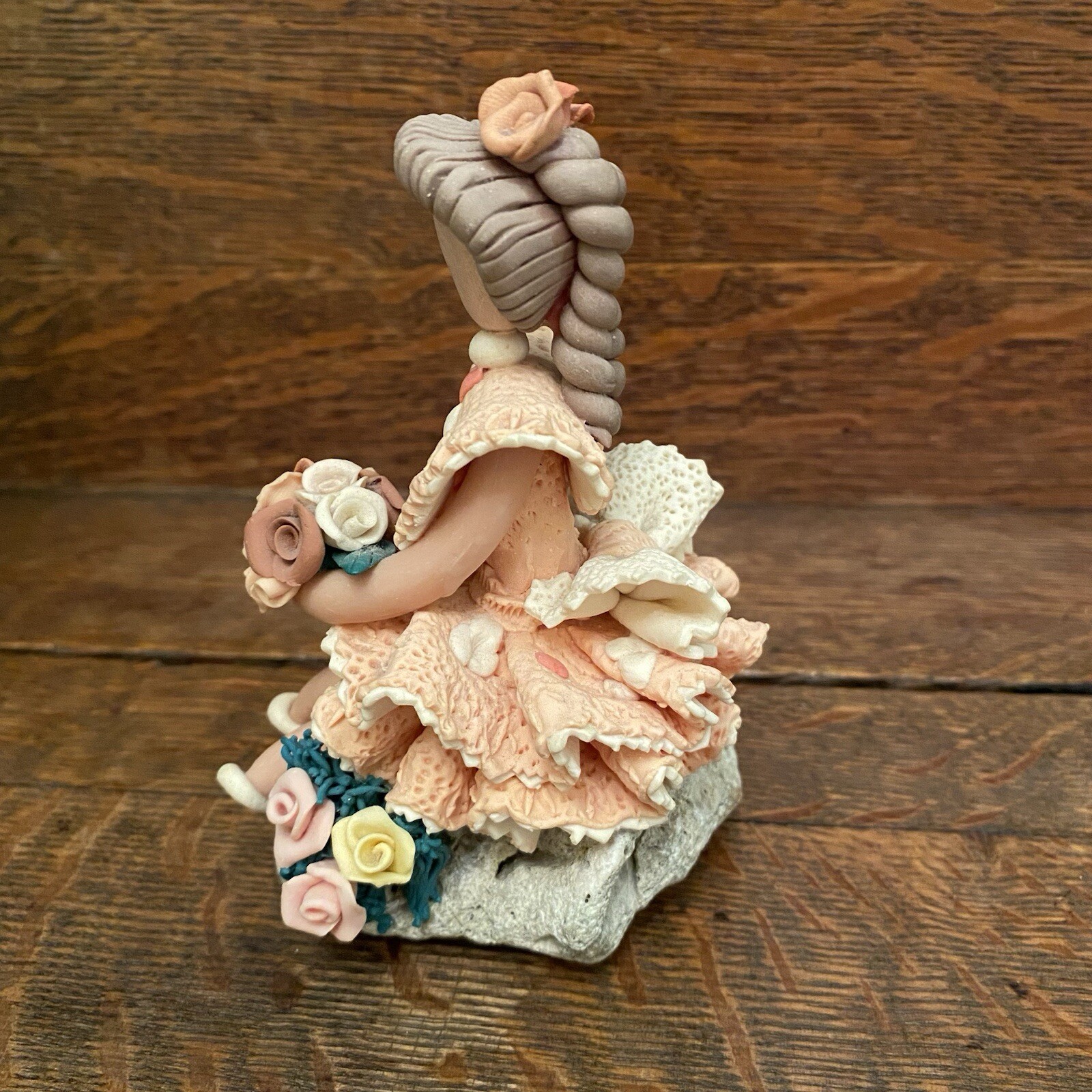 Vintage Faceless Clay Doll Ruffle Dress Flower Figurine Miniature 4.5 Victorian