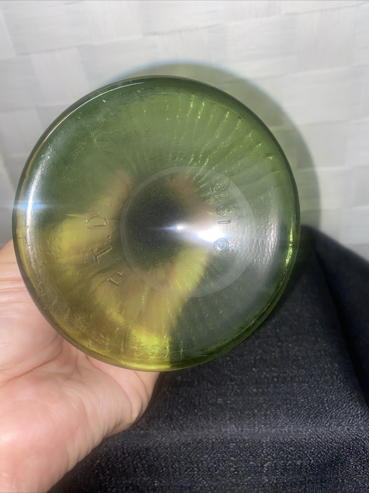 Vintage FTD 1975 Green Glass Oak Leaf Goblet Candy Dish Vase