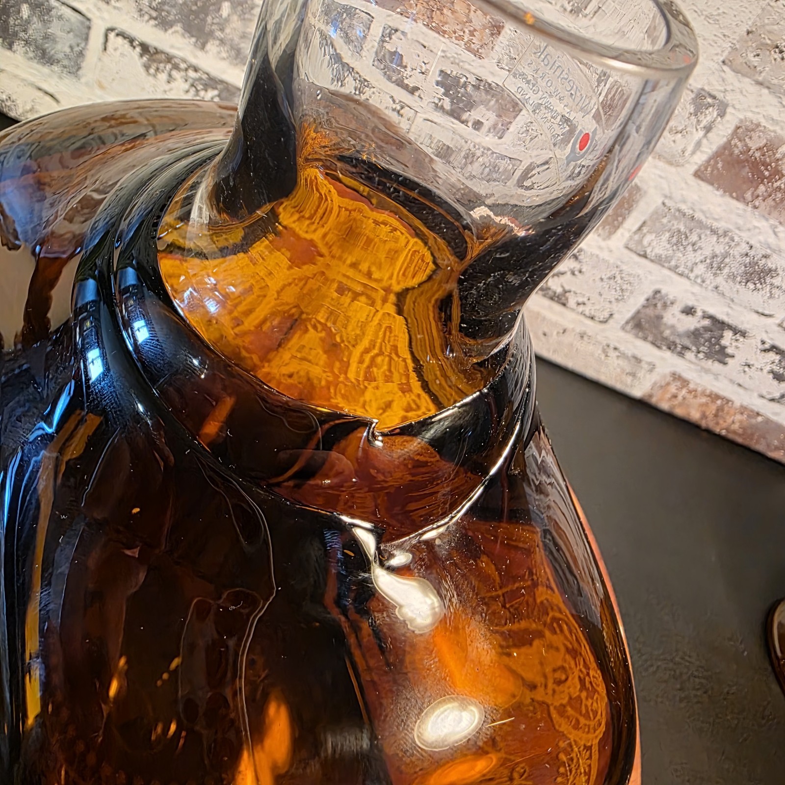 Bombay Made In Poland Hand Blown Art Vase 9.5 Inches Tall Amber