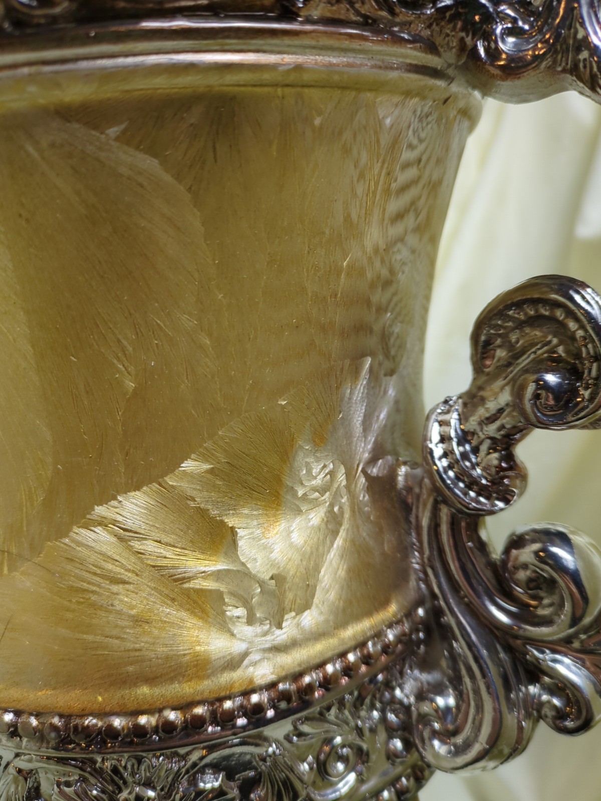 Stunning 16″ Tall Silver & Gold Crinkled Handled Urn Vase Home Decor Accent