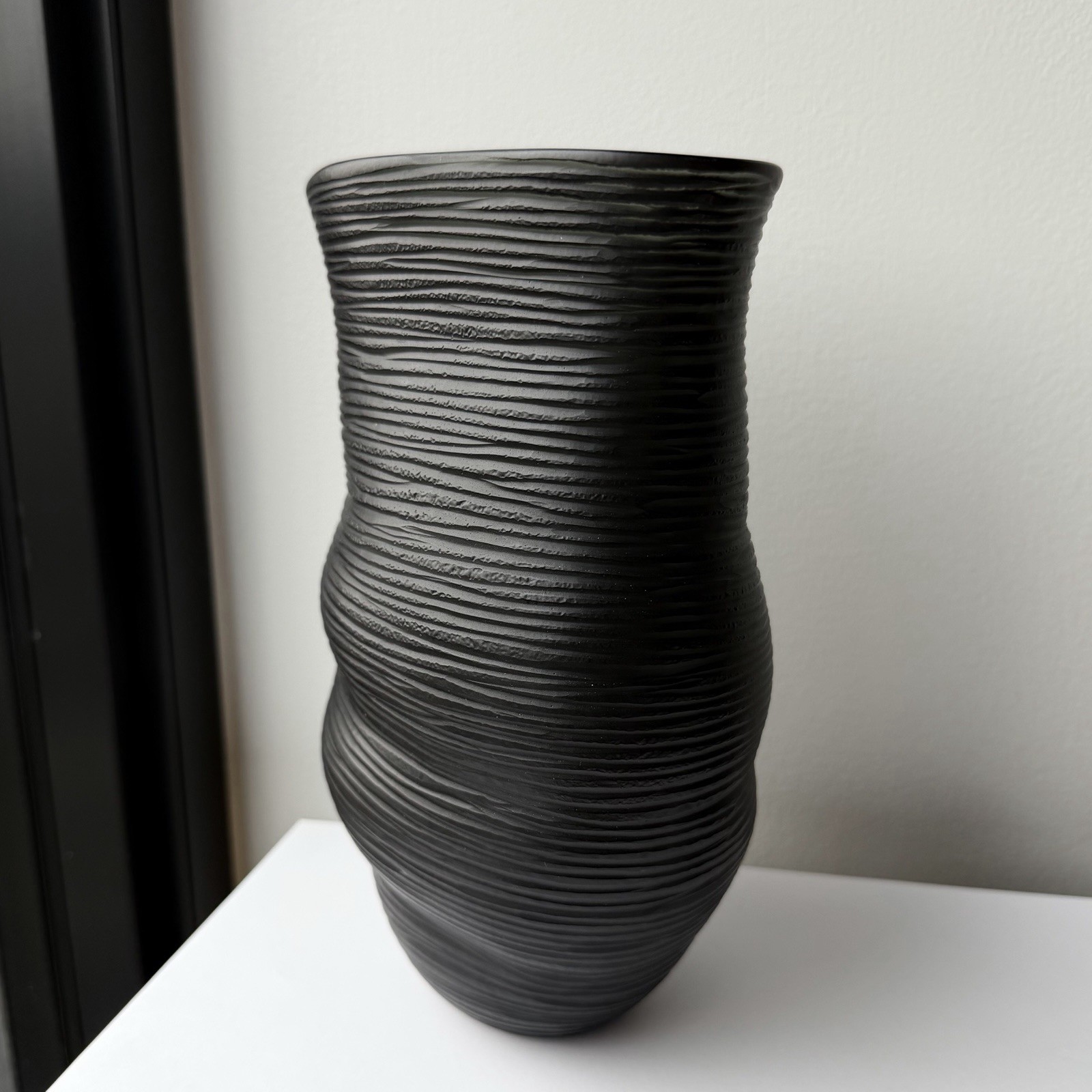 Marianne Buus (Danish, B.1967) Art Glass Black Coil Vase 8 1/2″ Curved Form