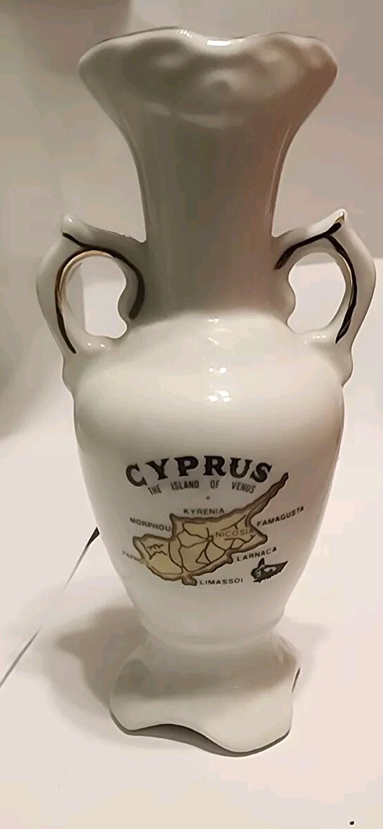 Cyprus Vase 6.5 Inches Tall 2.5 Wide Opening Is 2 Inches Vintage Dupe