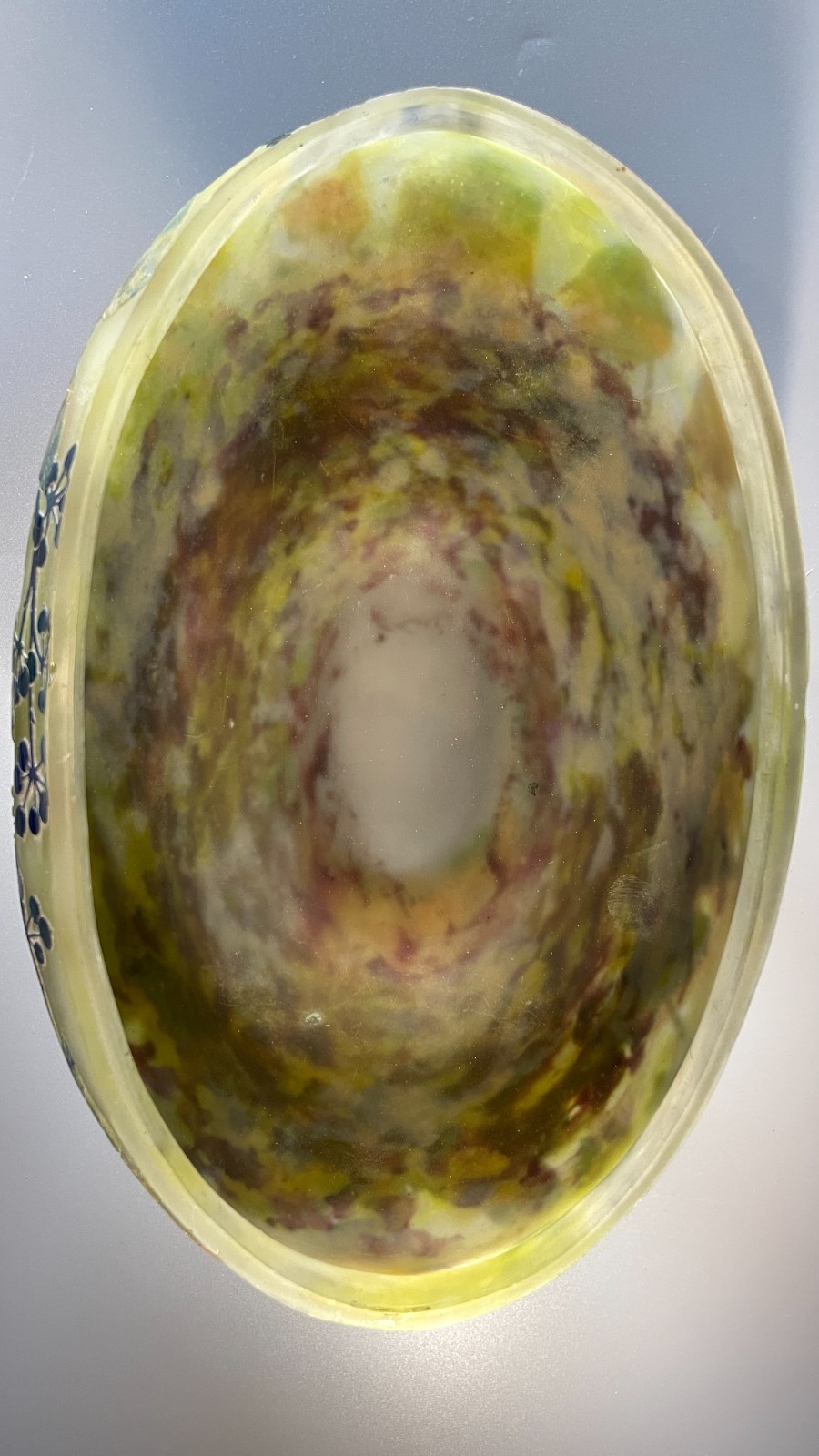 Daum, Nancy. “Lierre”, a large oval bowl. 1910 circa