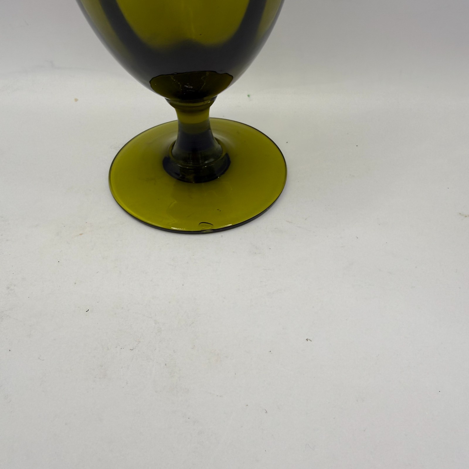 Vintage Empoli Glass Bud Vase Green Ribbed Swung 10″