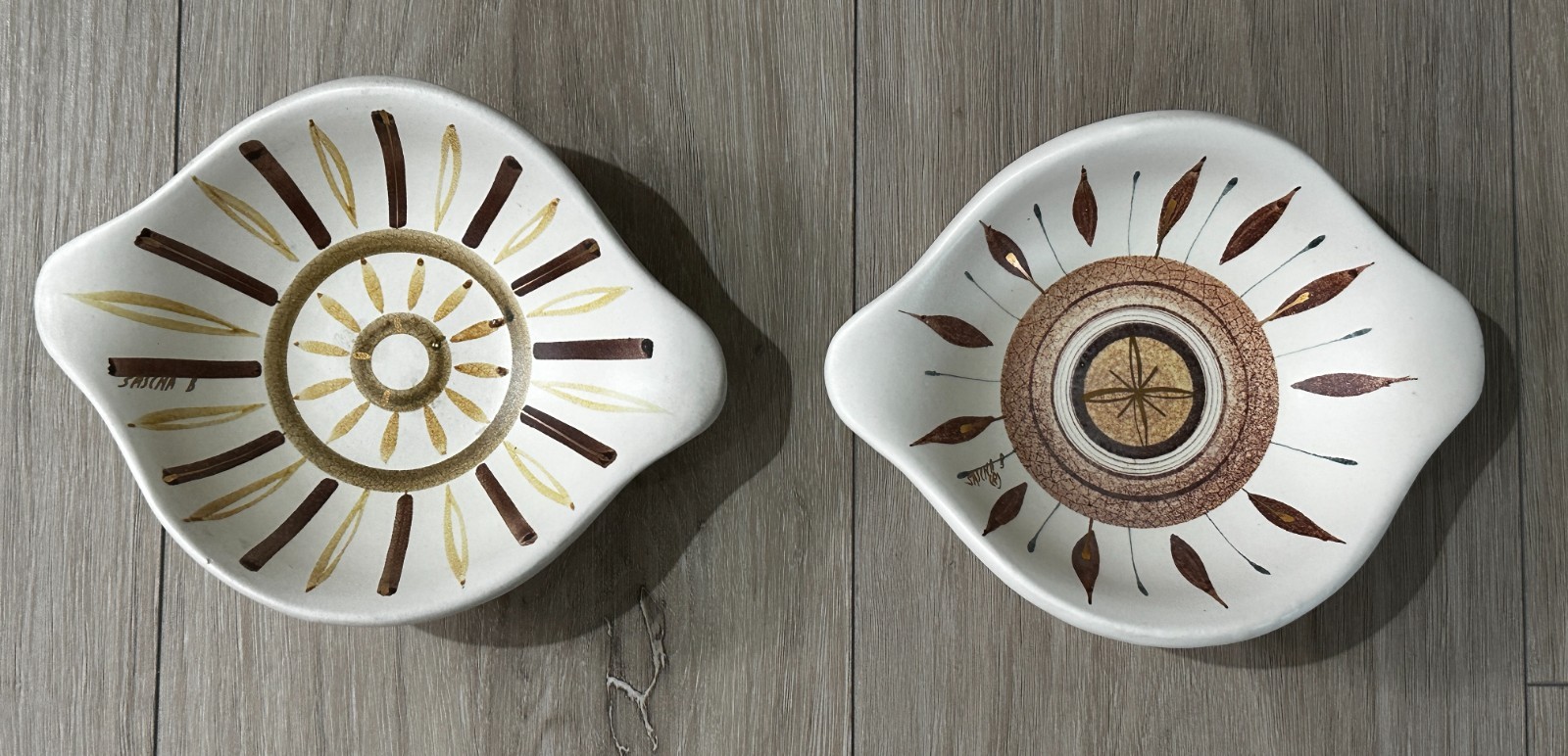 MCM 1960’s Signed Sascha Brastoff Calif PAIR OF 2 trinket dishes FREE shipping