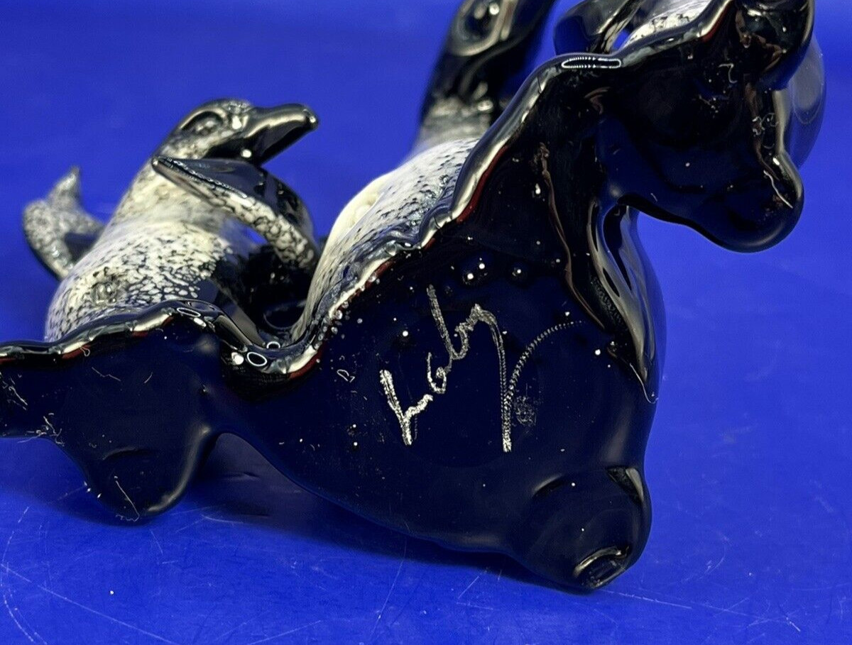 PAUL J. LABRIE Glass Studio Penguin Family Bird SCULPTURE Figurine ~SIGNED