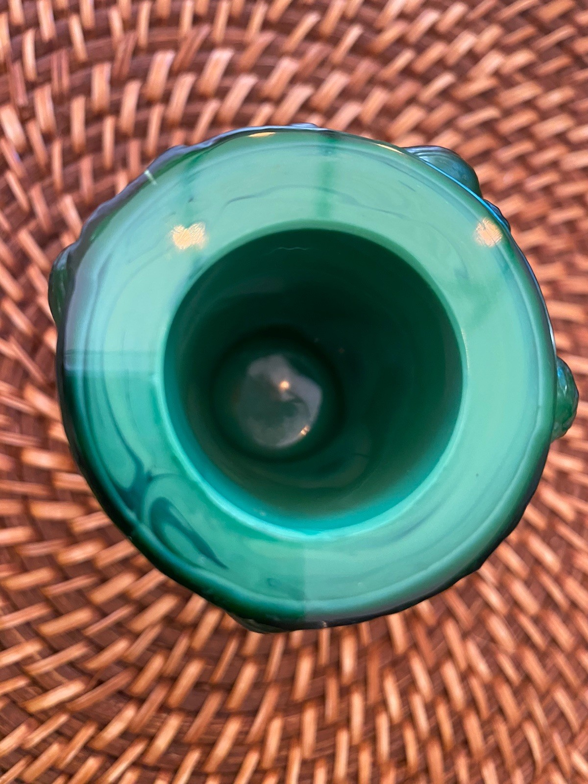 ✨✨ ART DECO Dancing Cherubs Green Malachite Glass Vase / Toothpick, 3 1/8″ H ✨✨