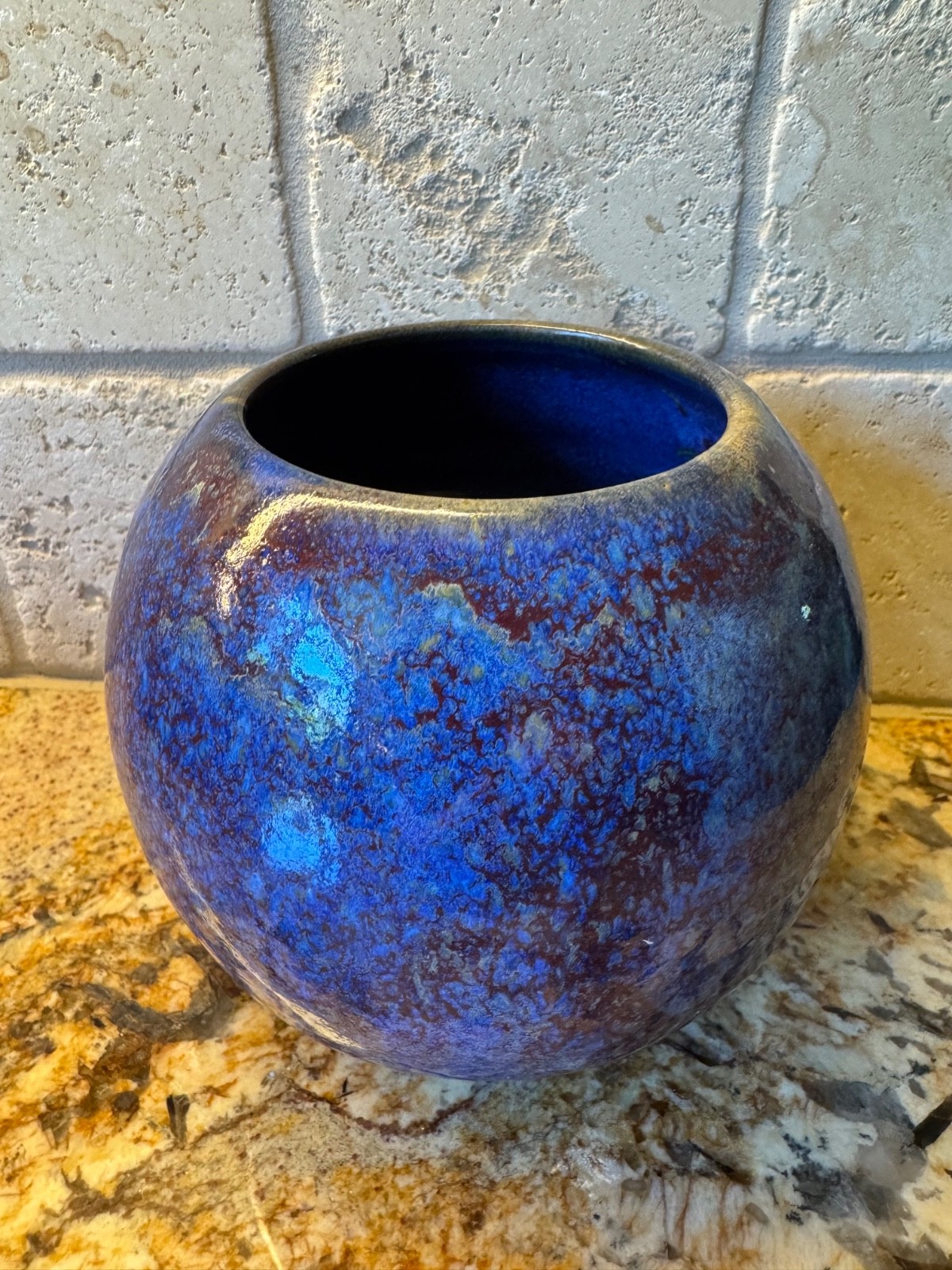New Clairvaux California Studio Art Pottery Vase Father Anthony Bellesorte 1998