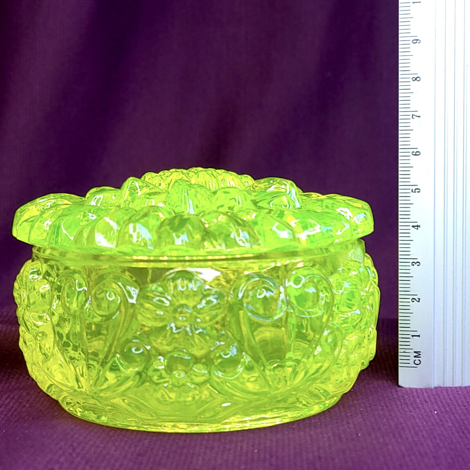 Vaseline Uranium Glass Box Flowers Style Trinket Box Yellow Glass Art Deco