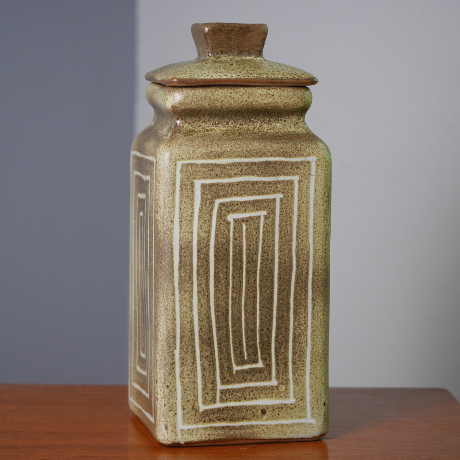Harding Black 1953 Lidded Canister Square Ginger Jar Texas Pottery 13 1/4″ high